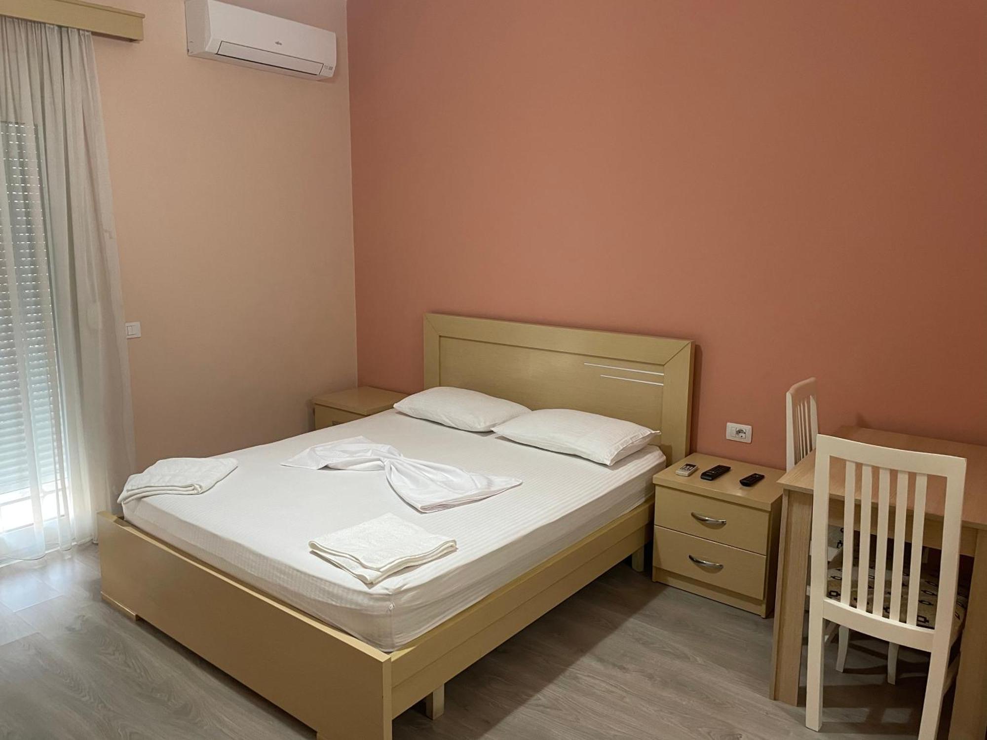 Rent Rooms Kapri Pogradec Zewnętrze zdjęcie