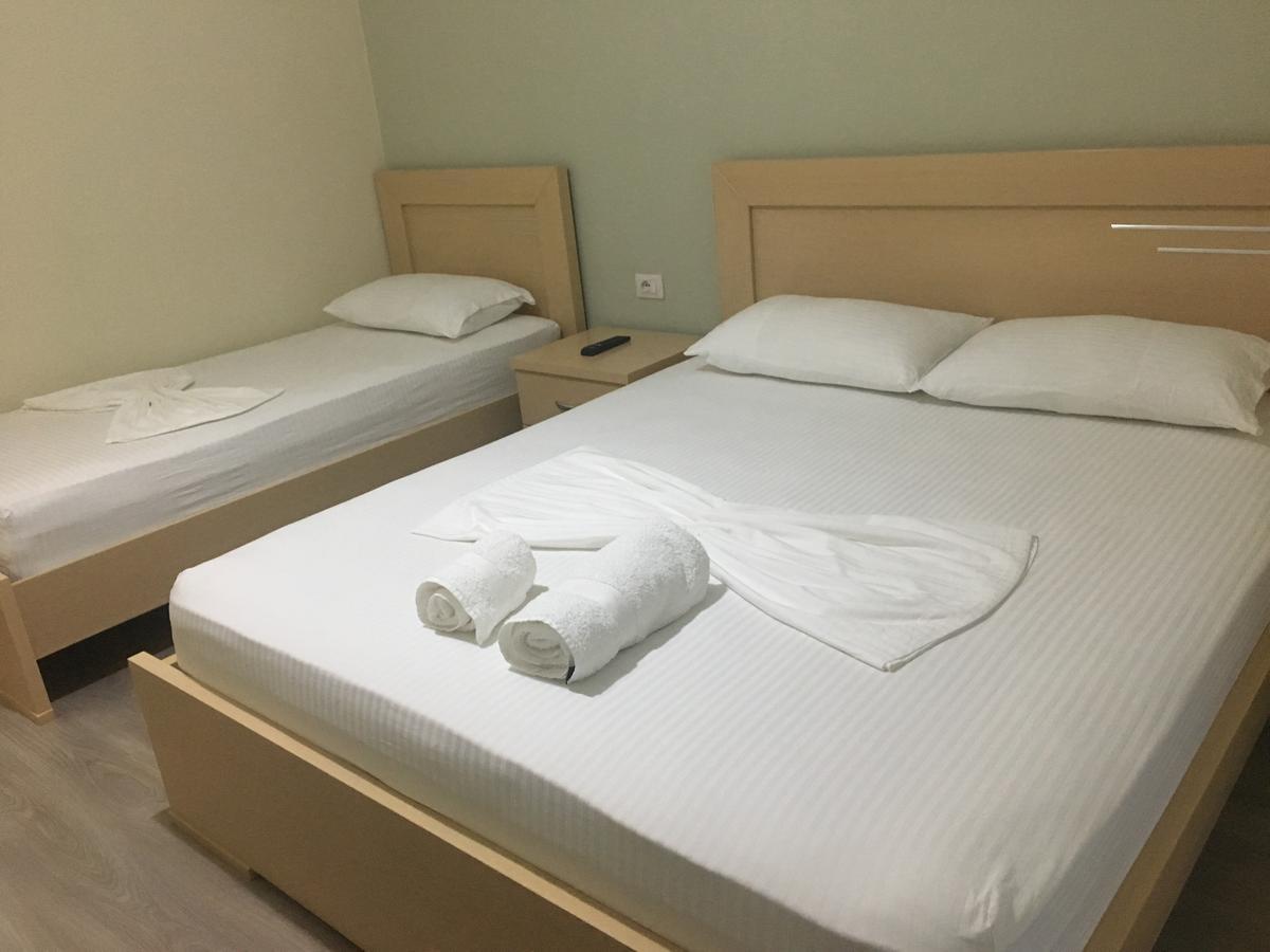 Rent Rooms Kapri Pogradec Zewnętrze zdjęcie