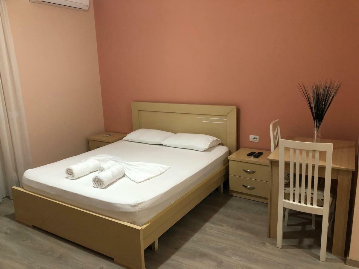 Rent Rooms Kapri Pogradec Zewnętrze zdjęcie